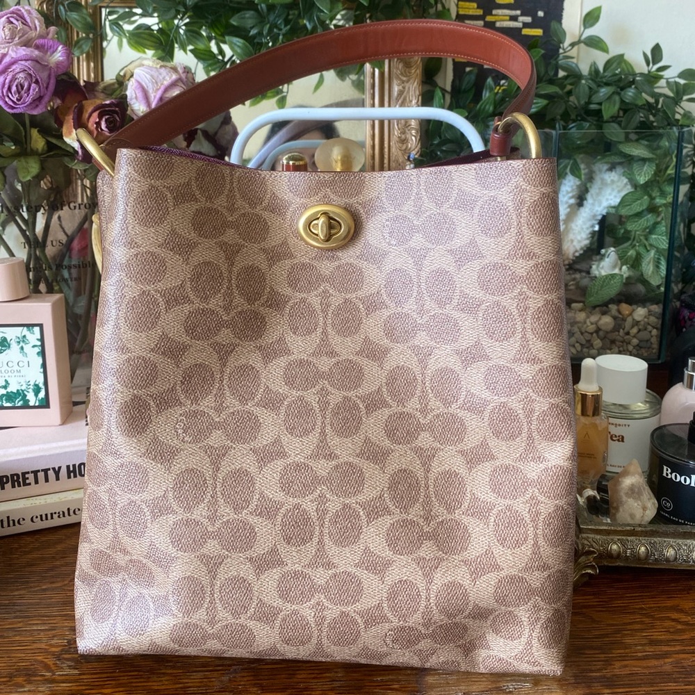Coach Willow Bucket Bag NWT in Signature Canvas